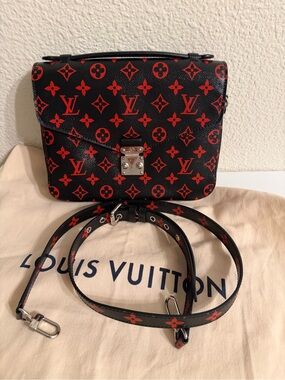 ❌❌❌❌❌❌SOLD❌❌❌❌❌❌❌Louis Vuitton Métis limited edition